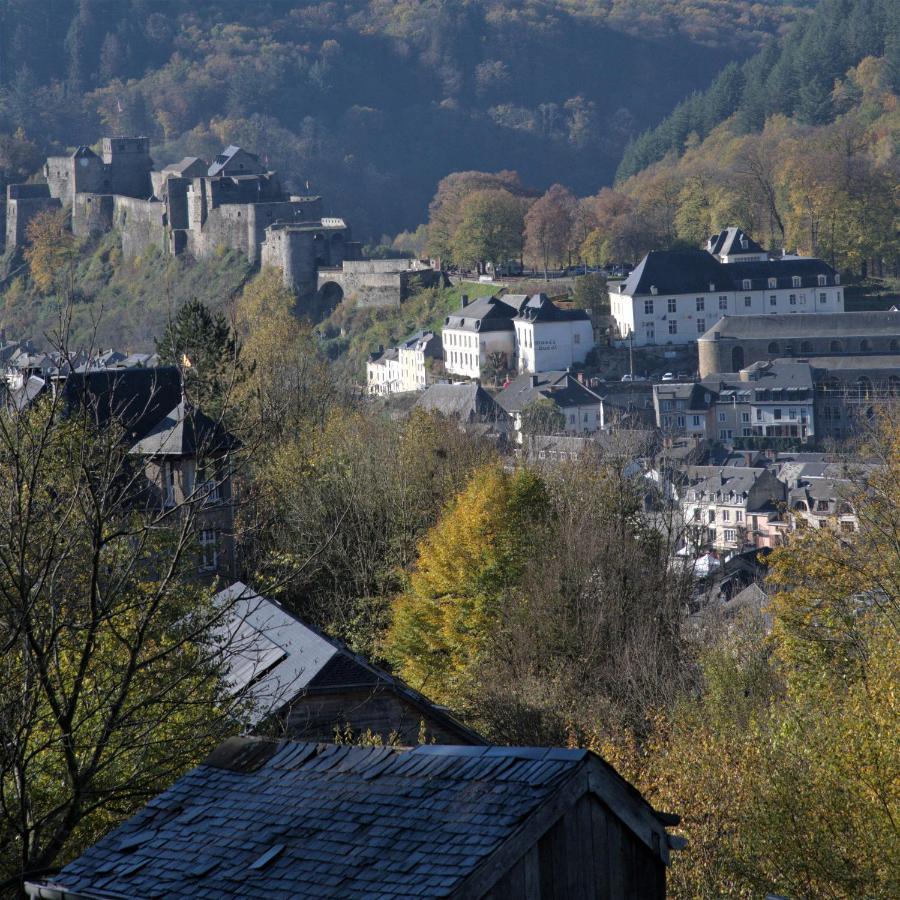 Au Charme Du 13 Faubourg De France A Bouillon 빌라 외부 사진